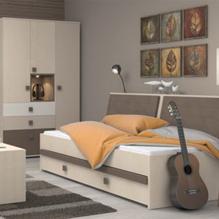 J-Trio-KLS klub stolić