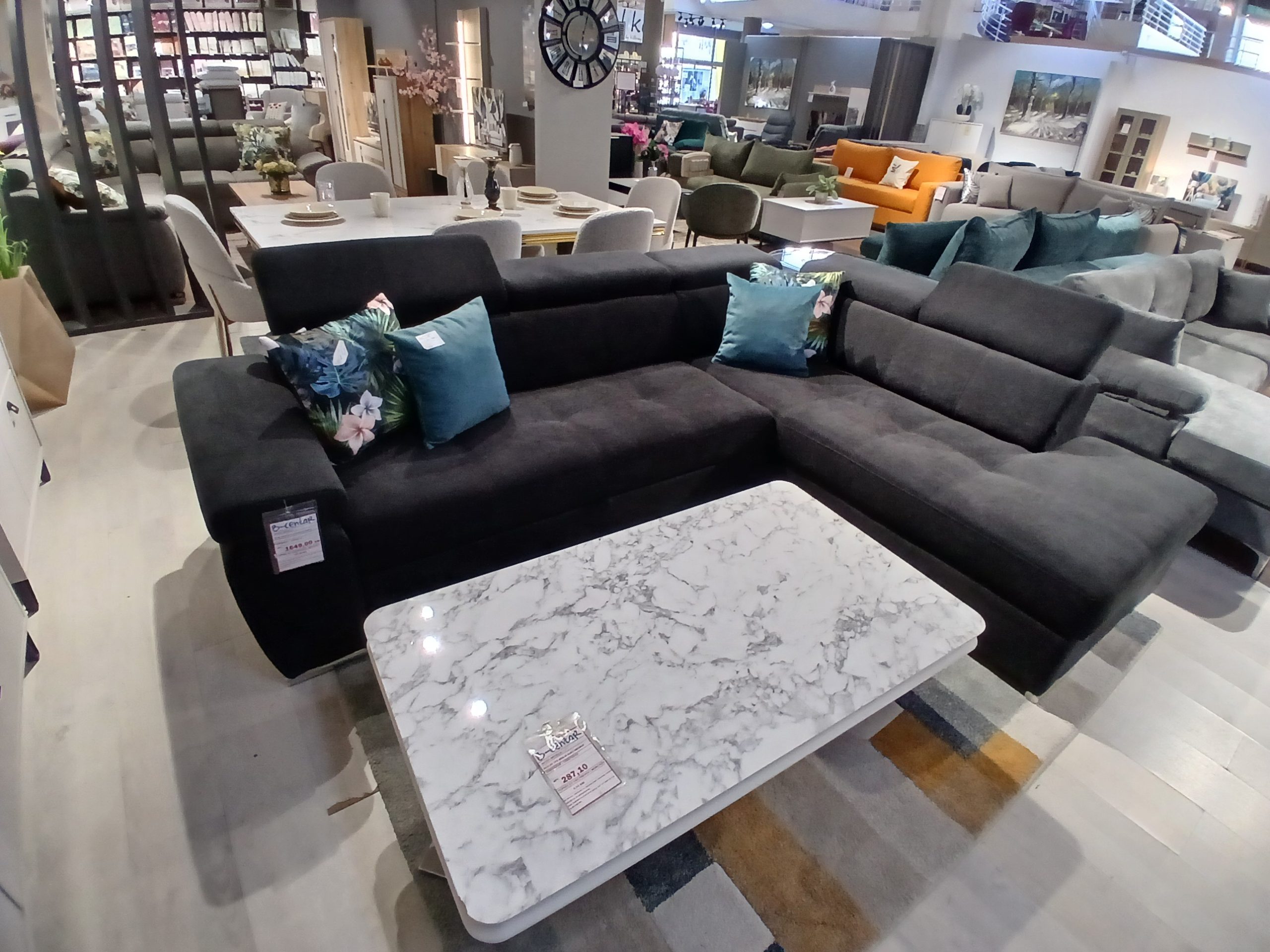 UG VILONA II LAGERSKA